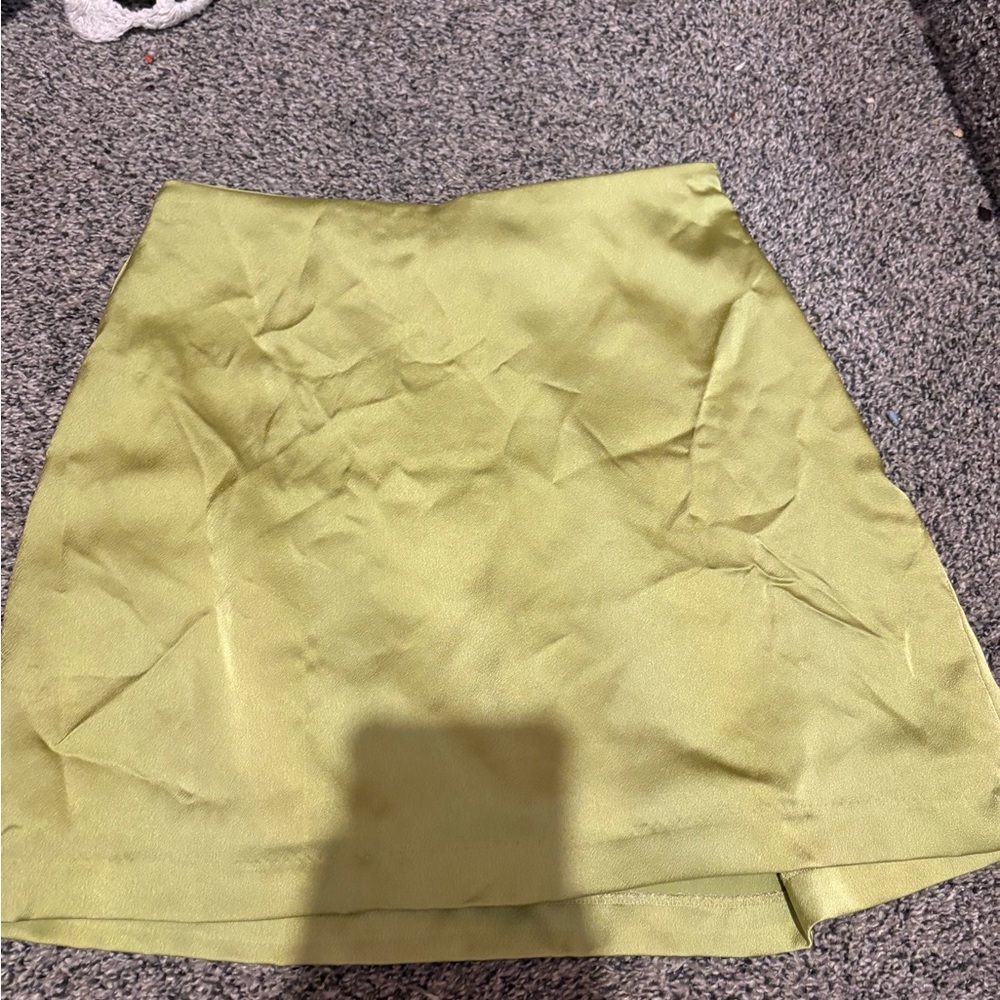 Abercrombie & Fitch green skort